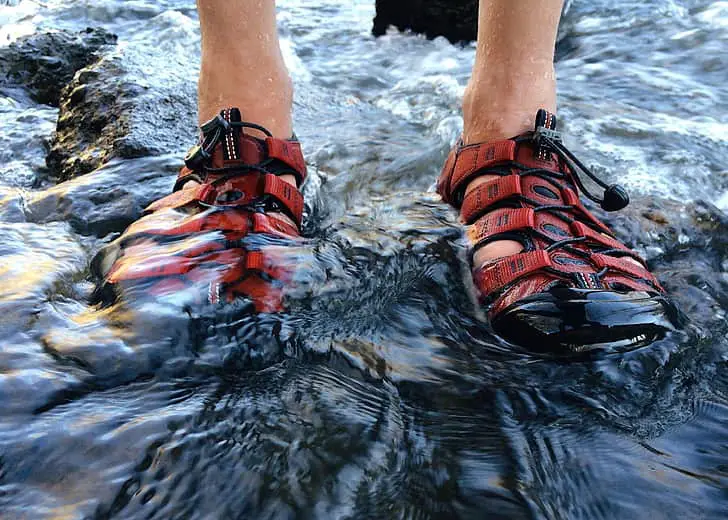 Best Water Shoes for Snorkeling Review