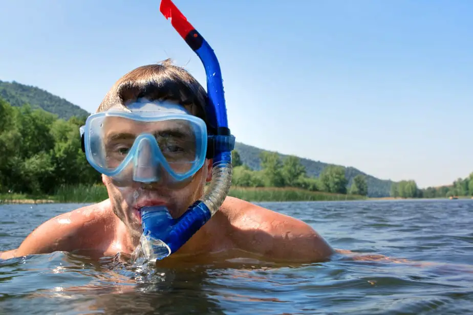 man with snorkel mask for narrow face