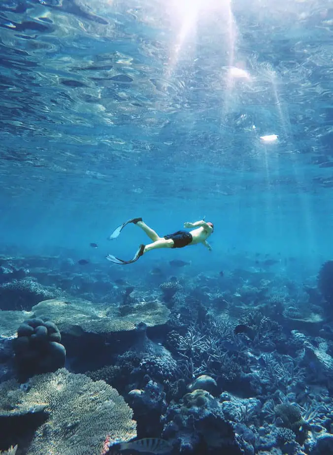  à quelle profondeur pouvez-vous plonger sous l'eau