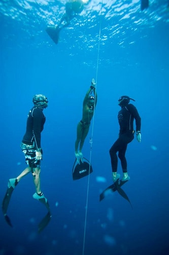 constant weight freediving with spotters