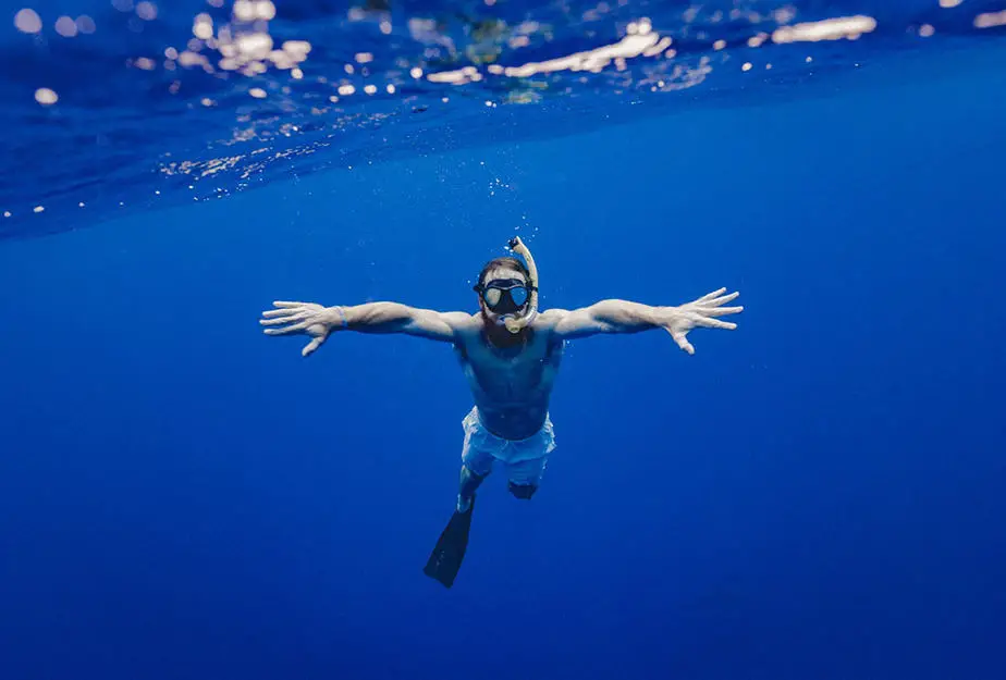 Shallow Water vs. Deep Water Snorkeling: Pros & Cons - OpenWaterHQ