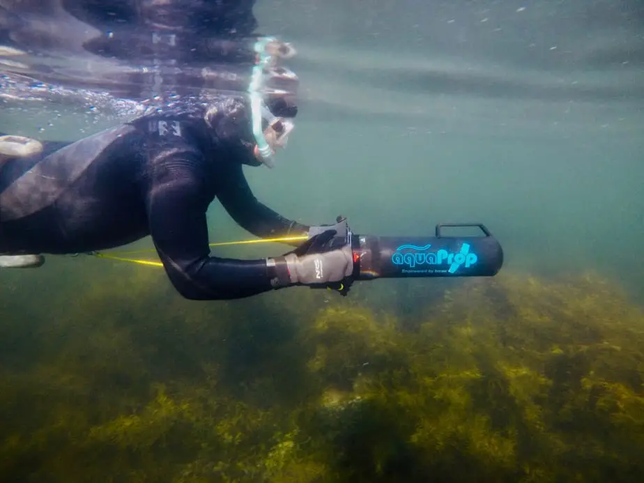 snorkeling camera in housing