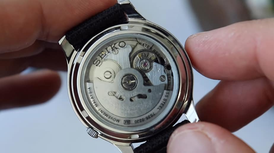 snk809 automatic movement