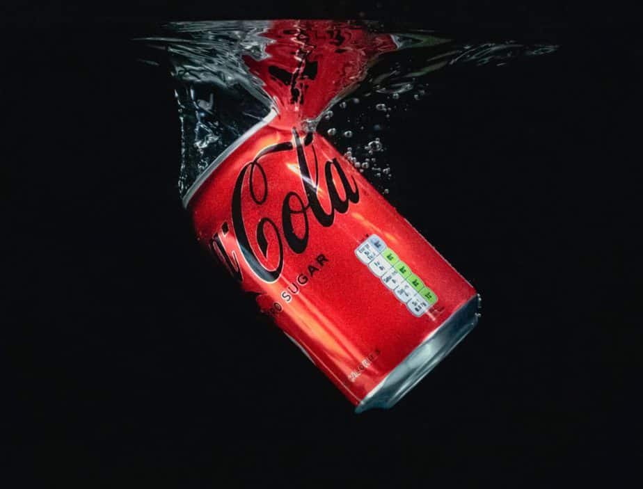 Can You Eat or Drink while Scuba Diving? OpenWaterHQ