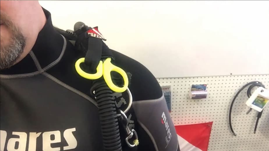 dive knife mounted to inflator hose