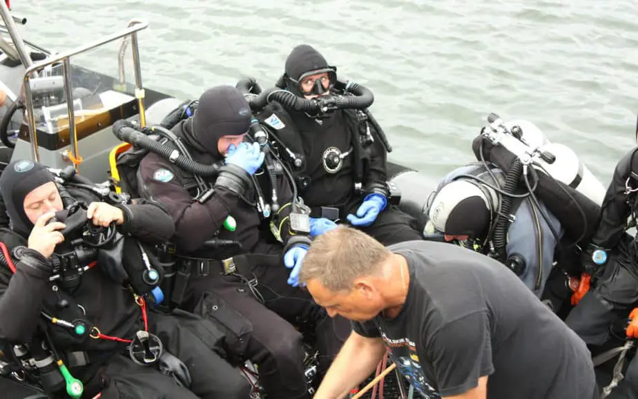 Scuba Diving Buddy Check Guide (PreDive Safety Check) OpenWaterHQ