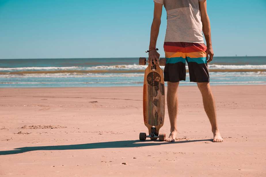 board shorts skater