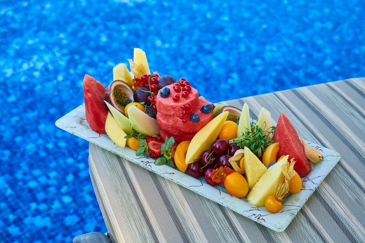 healthy pool snacks