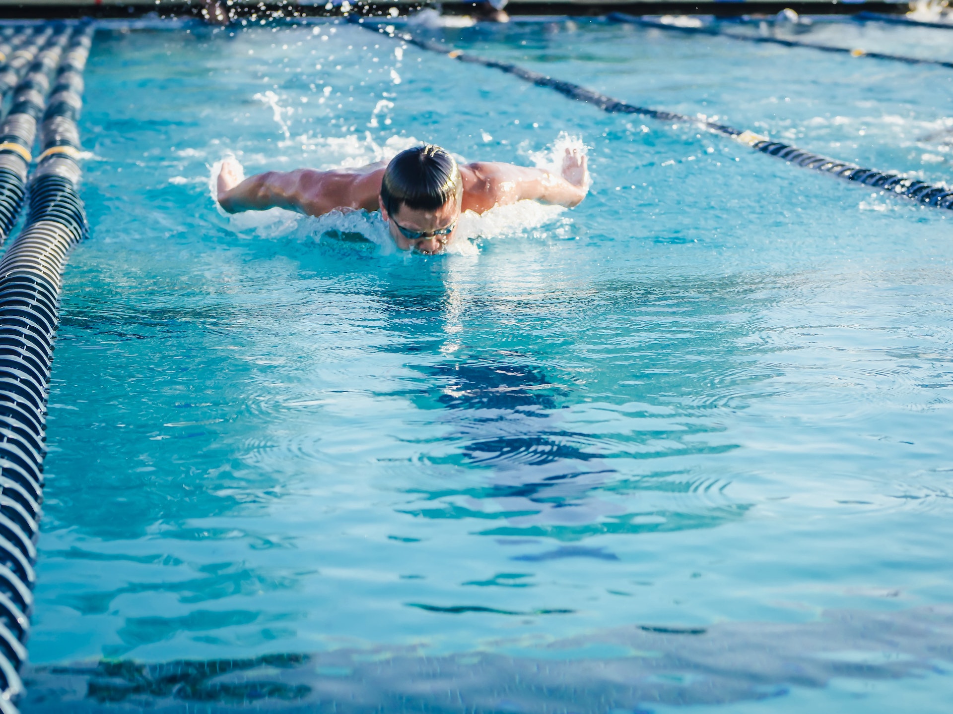 water retention after swimming