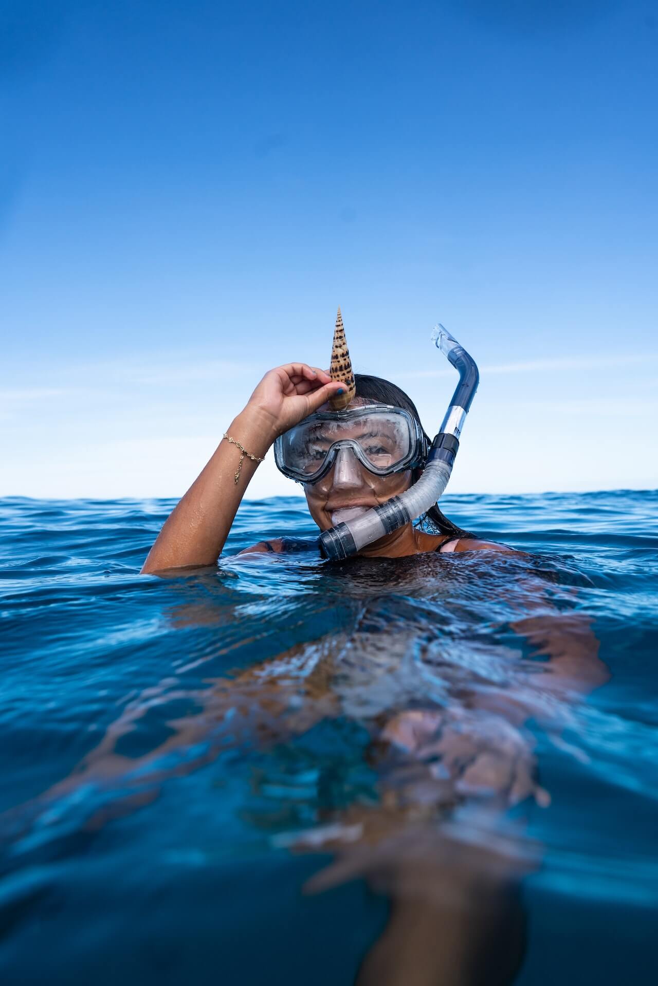 why does snorkel mask cover your nose